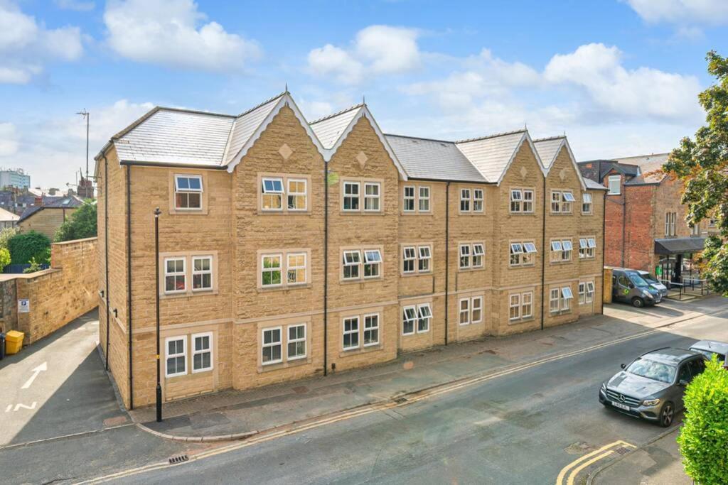 Appartamento The Mowbray Harrogate Esterno foto